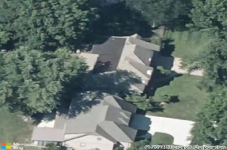 4900 somerset dr, prairie village,  KS 66207