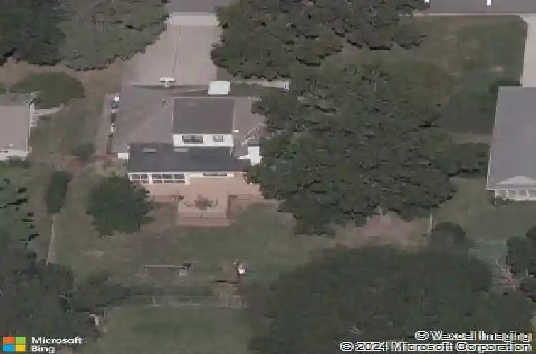 4411 w 82nd ter, prairie village,  KS 66208