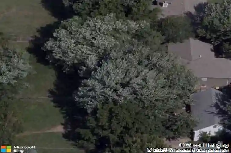 6220 greenwood st, shawnee,  KS 66216