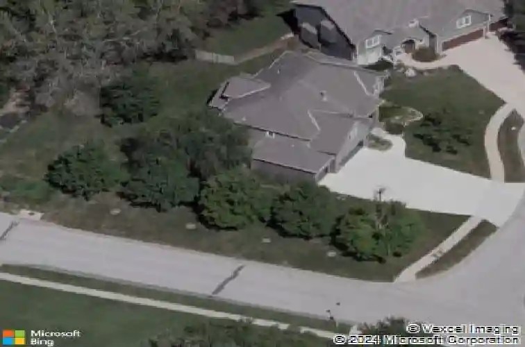 4420 anderson st, shawnee,  KS 66226