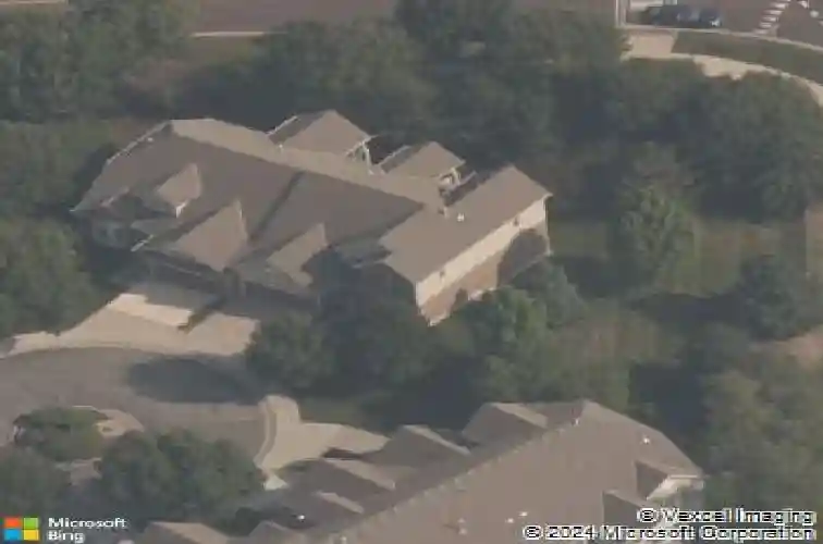 6302 w 133rd ter, leawood,  KS 66209