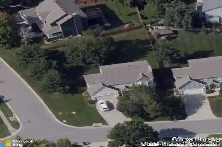 21610 w 49th st, shawnee,  KS 66226