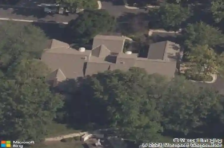4309 w 112th ter, leawood,  KS 66211