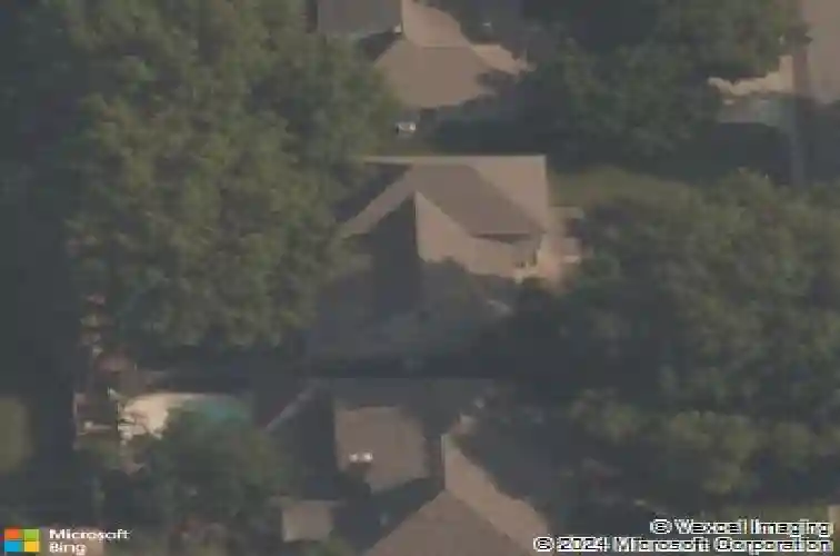 6350 beverly dr, mission,  KS 66202