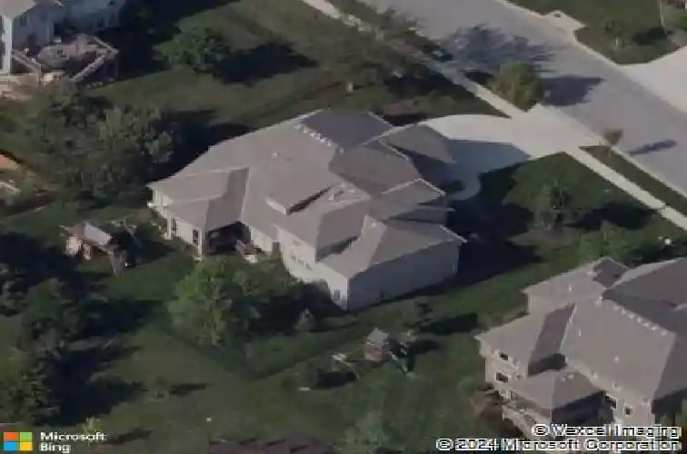 8128 bittersweet dr, lenexa,  KS 66220