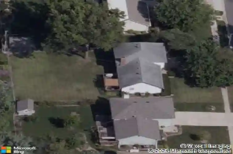 8746 park st, lenexa,  KS 66215