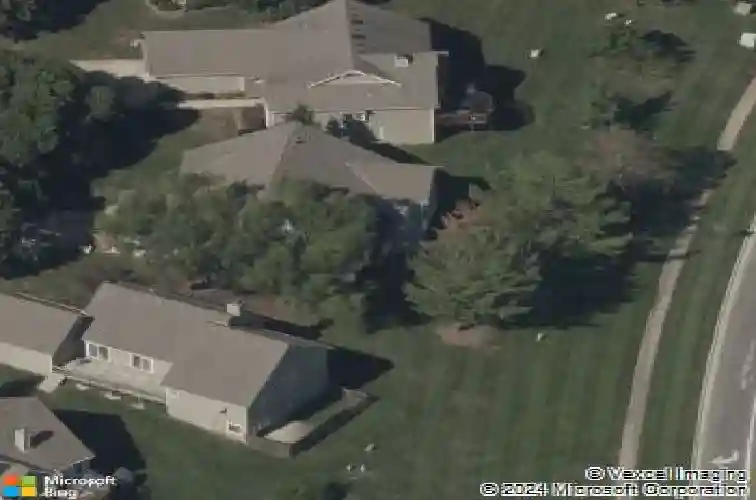 13733 pembroke cir, overland park,  KS 66224