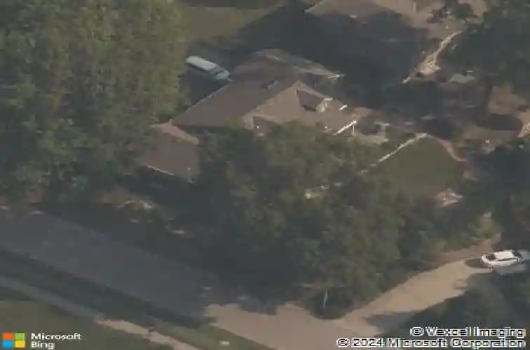 6665 outlook dr, mission,  KS 66202