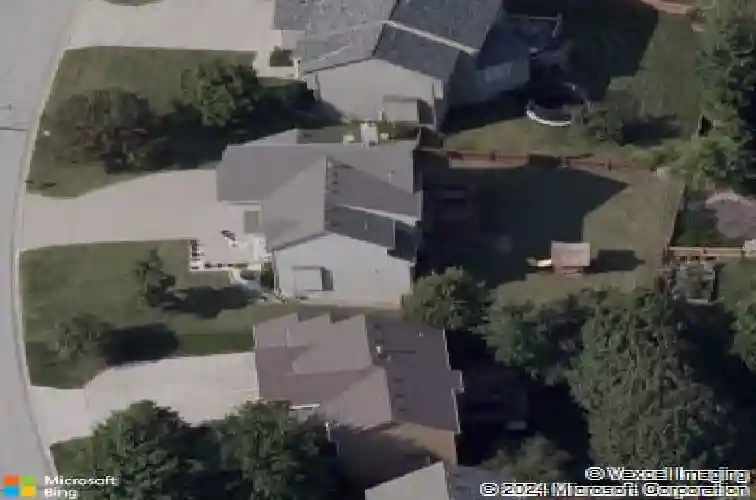 5405 lakecrest dr, shawnee,  KS 66218