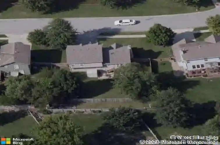 21607 w 50th st, shawnee,  KS 66226