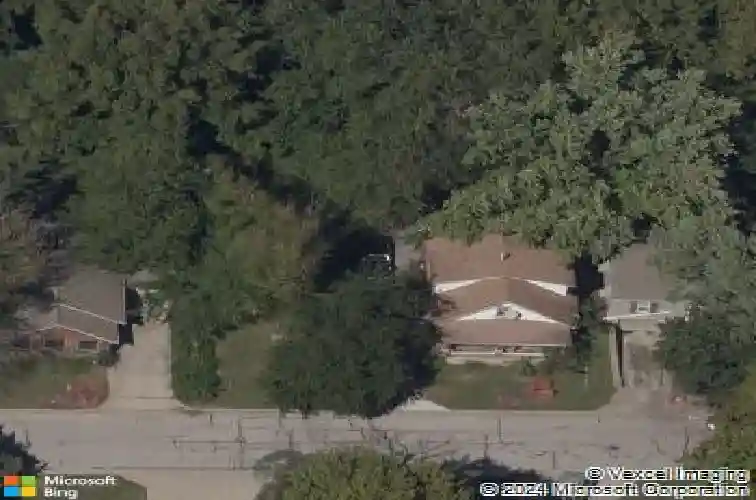 2330 w 48th st, westwood,  KS 66205