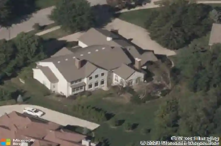 2113 w 117th st, leawood,  KS 66211