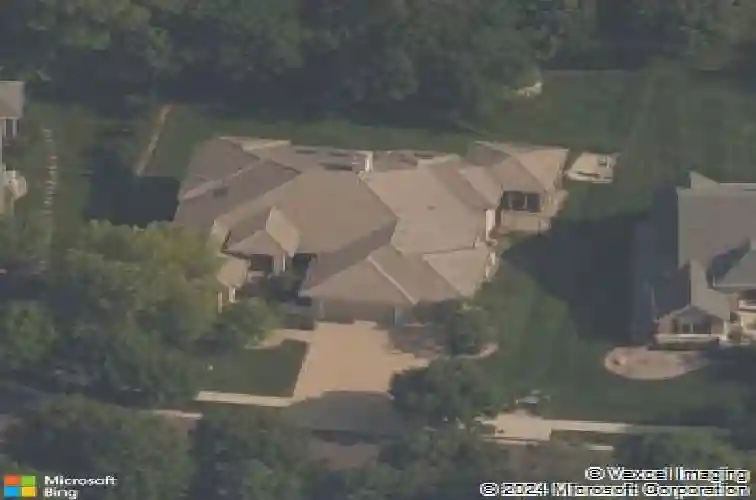 5806 w 131st ter, leawood,  KS 66209