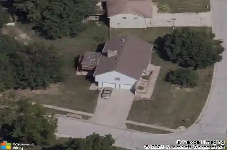 6440 greenwood st, shawnee,  KS 66216