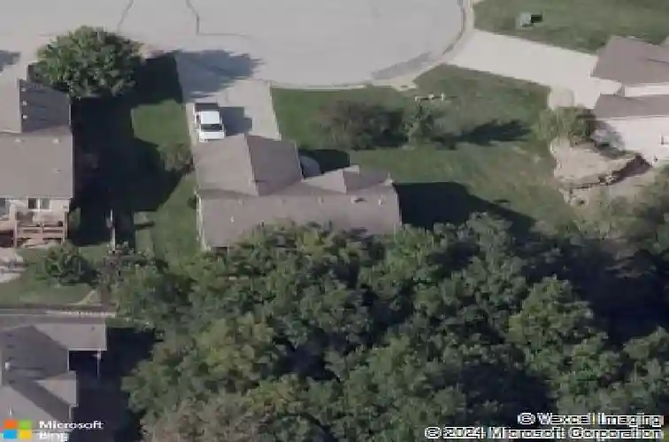 802 hithergreen ct, lansing,  KS 66043