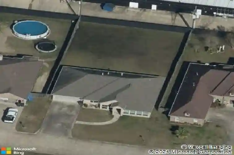 285 lakewood dr, vidor,  TX 77662