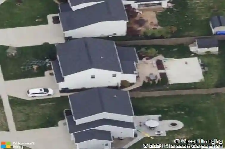 977 overton dr, brunswick,  OH 44212