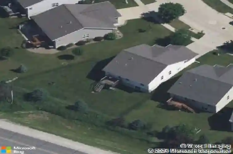 6051 ridgewood meadows ln ne, cedar rapids,  IA 52411