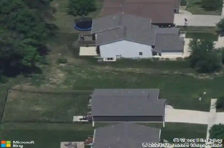 2070 sugar creek dr nw, cedar rapids,  IA 52405