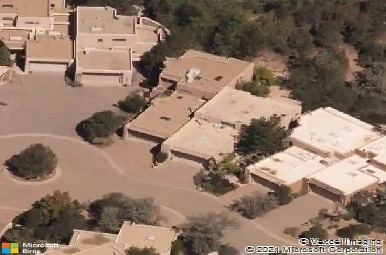 682 la viveza ct, santa fe,  NM 87501