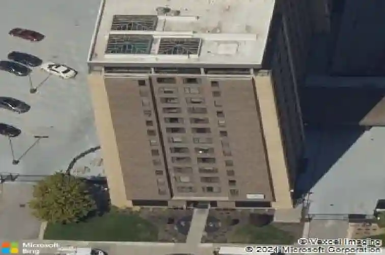 700 e 8th st #10d, kansas city,  MO 64106