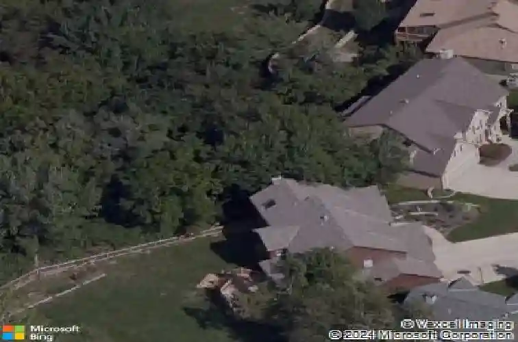 8518 widmer rd, lenexa,  KS 66215