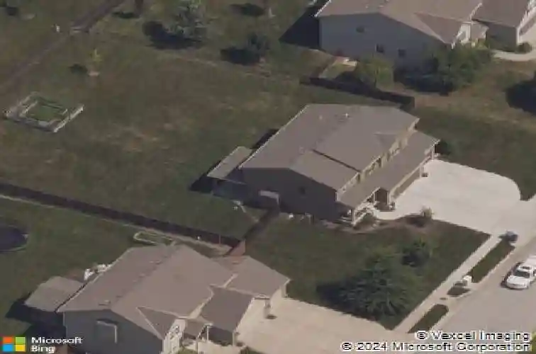 104 s eastglen dr, raymore,  MO 64083