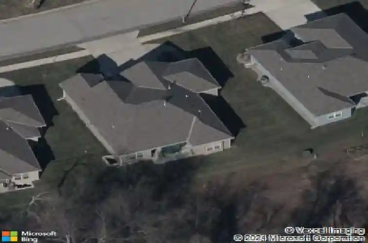 2003 creekview ln, raymore,  MO 64083