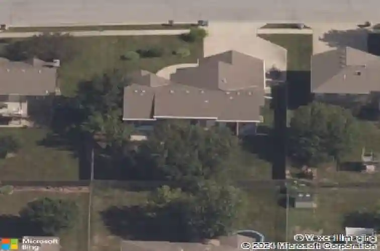 1603 cody dr, raymore,  MO 64083