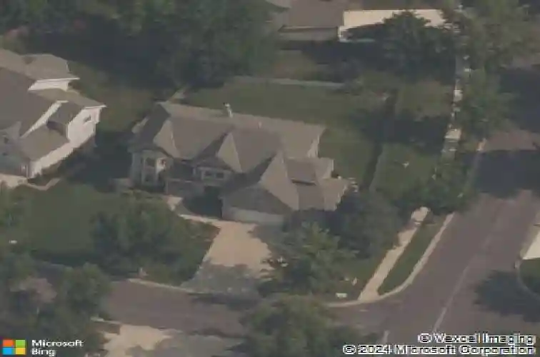 5404 w 132nd ter, leawood,  KS 66209