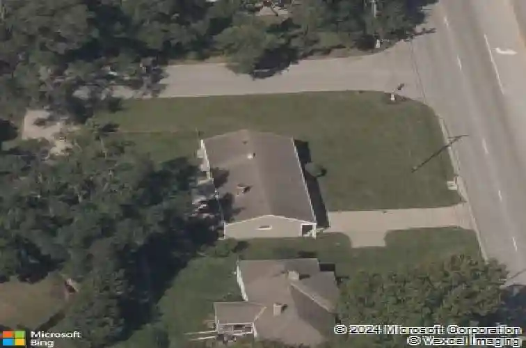 8400 state line rd, leawood,  KS 66206