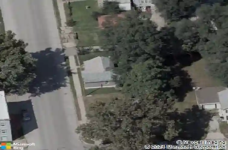 408 n 5th st, leavenworth,  KS 66048