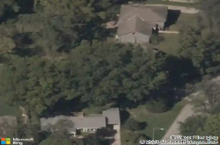 8420 cambridge st, leawood,  KS 66206