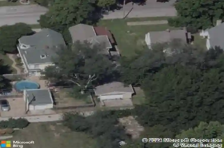 611 miami st, leavenworth,  KS 66048