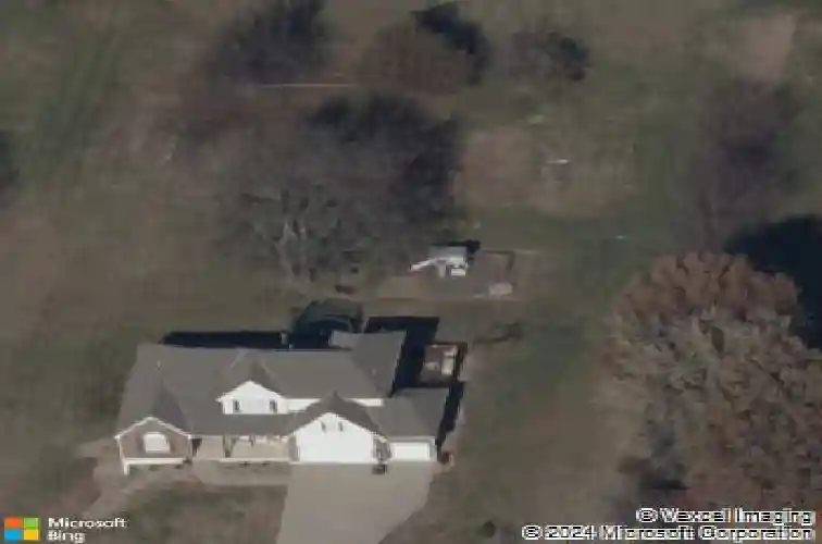 716 sw 163rd st, lees summit,  MO 64082