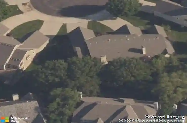 5239 w 121st st, leawood,  KS 66209
