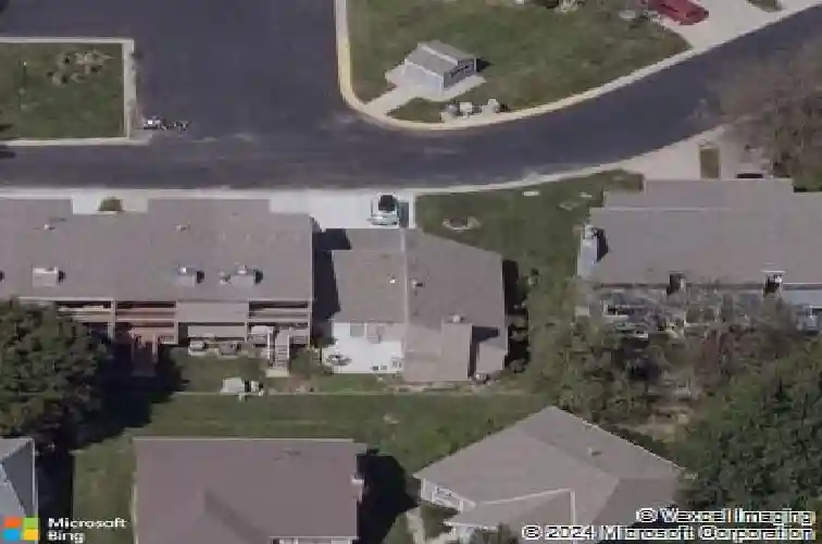 6638 halsey st, shawnee,  KS 66216