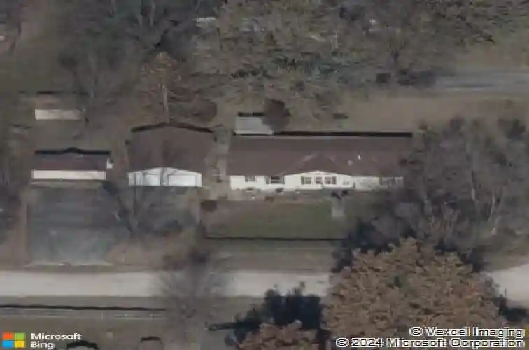 902 n mullen st, raymore,  MO 64083