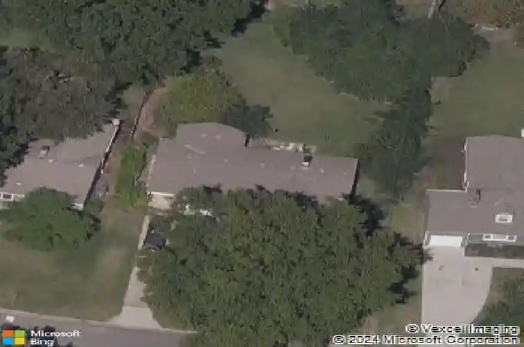 3310 w 71st ter, prairie village,  KS 66208