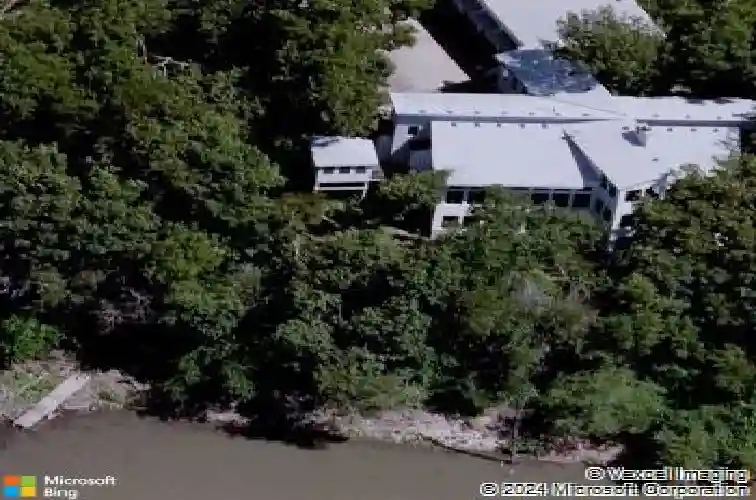 16371 lake point dr, bonner springs,  KS 66012