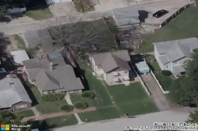 304 vine st, leavenworth,  KS 66048
