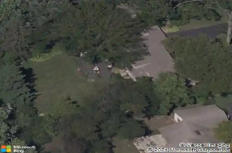 5750 windsor dr, fairway,  KS 66205