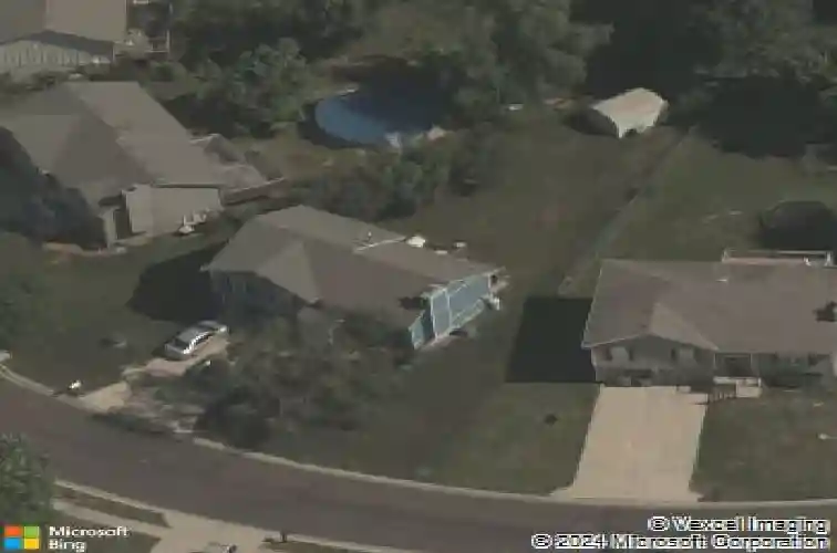 812 applewood ln, belton,  MO 64012