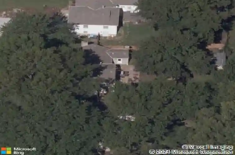 7631 windsor st, prairie village,  KS 66208