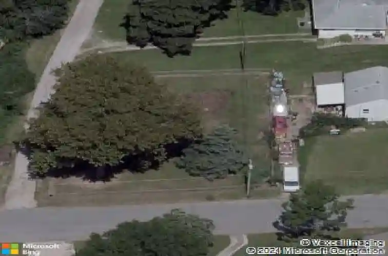 1320 lawrence ave, leavenworth,  KS 66048