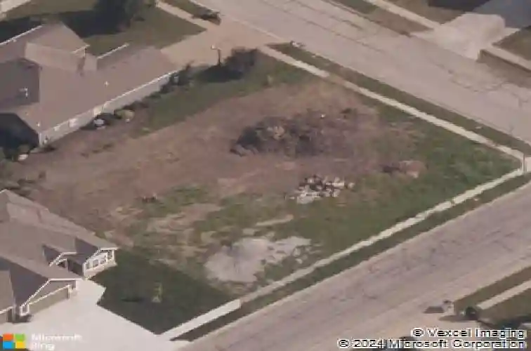 710 ridge crest dr, raymore,  MO 64083