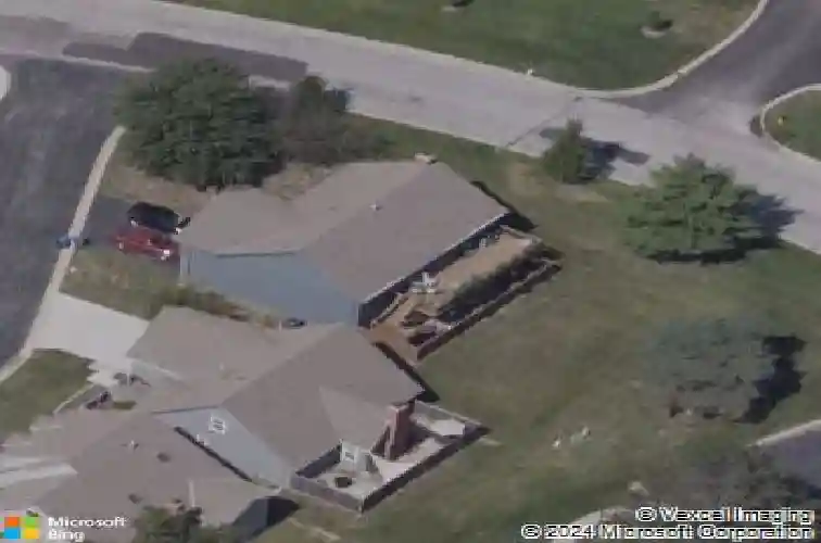 8075 colony ln, lenexa,  KS 66215