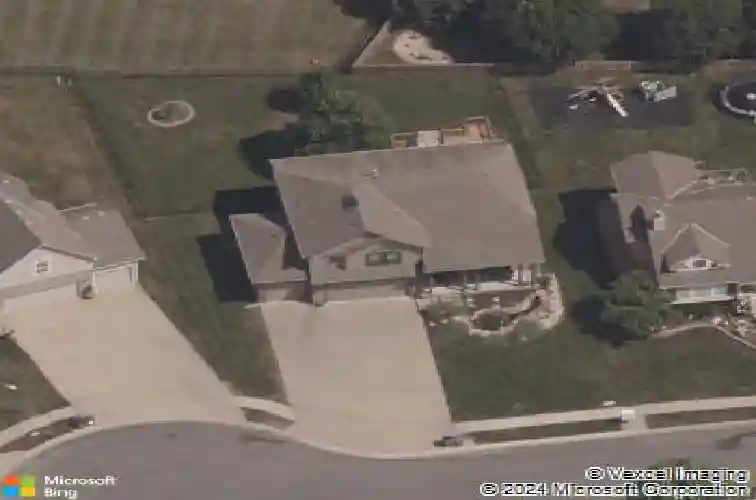 1506 drury cir, raymore,  MO 64083
