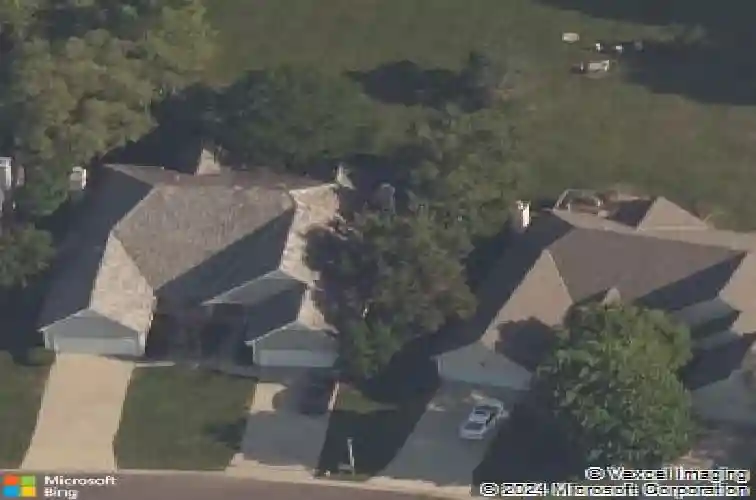 5218 w 122nd st, leawood,  KS 66209