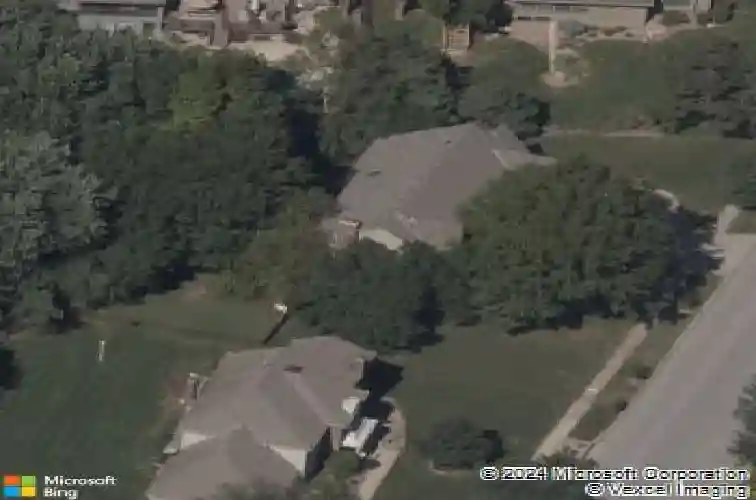 12112 aberdeen rd, leawood,  KS 66209
